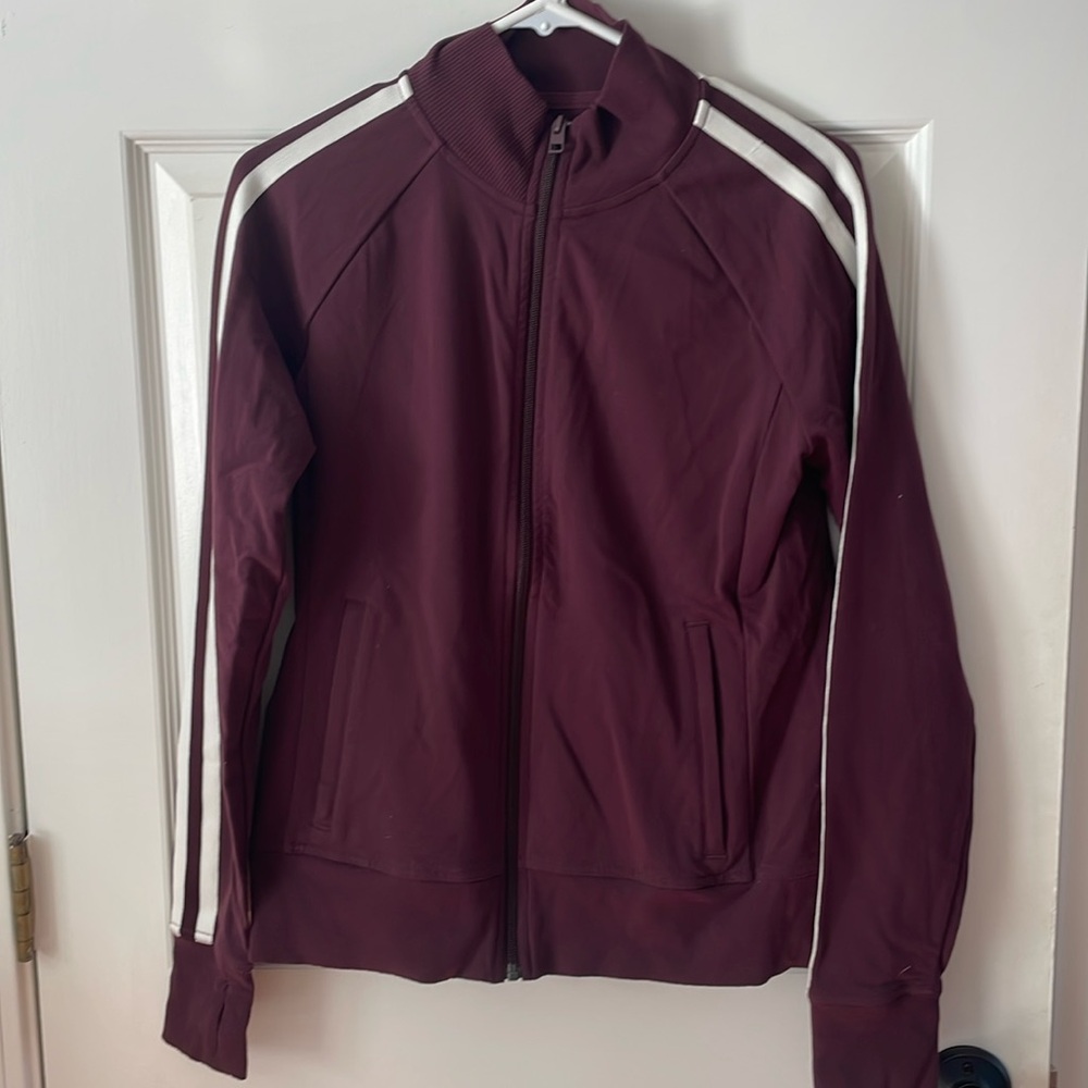 Athleta maroon full zip up.